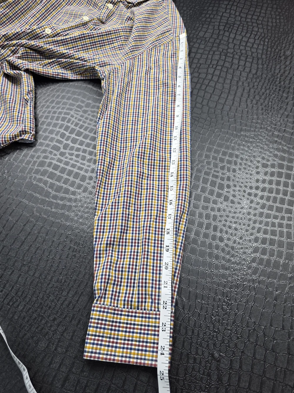 Banana Republic Grant Fit Button Down 120s Supima Cotton Medium MultiColor Check
